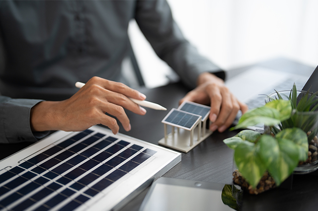 Quanto custa adiar um projeto solar mais um ano?